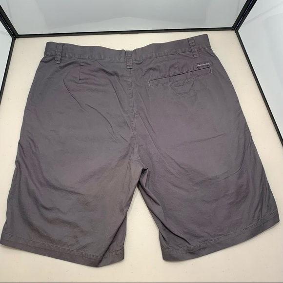 Columbia Shorts Adult Size 36 x 10 Gray 100% Cotton Men - Picture 2 of 5